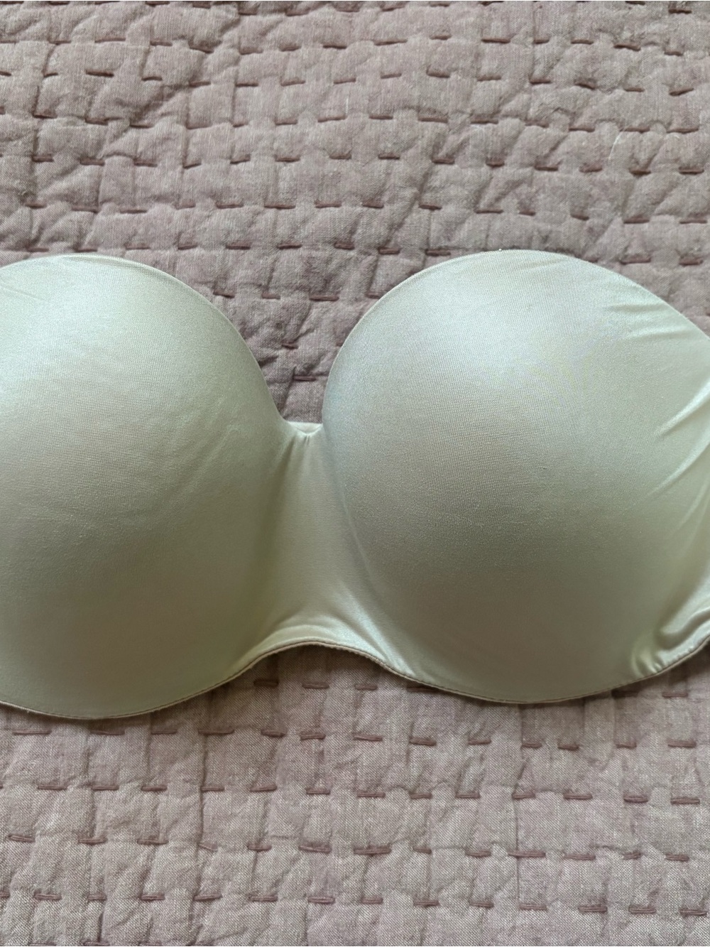 Victoria's Secret Strapless Smooth Molded Bra - Ivory